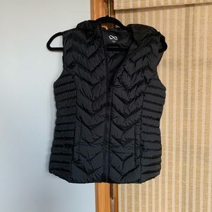 Blanc Noir Puffy Hooded Vest
